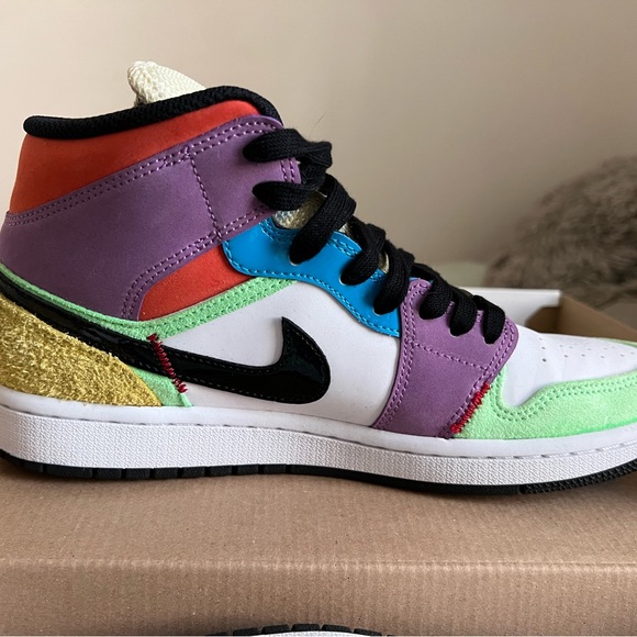 Jordan 1 Mid SE “Lightbulb” - Picture 3 of 10